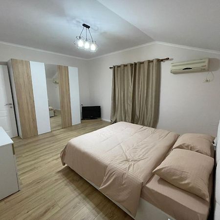 City Center Apartment Tirana Kültér fotó