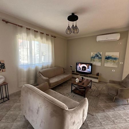 City Center Apartment Tirana Kültér fotó