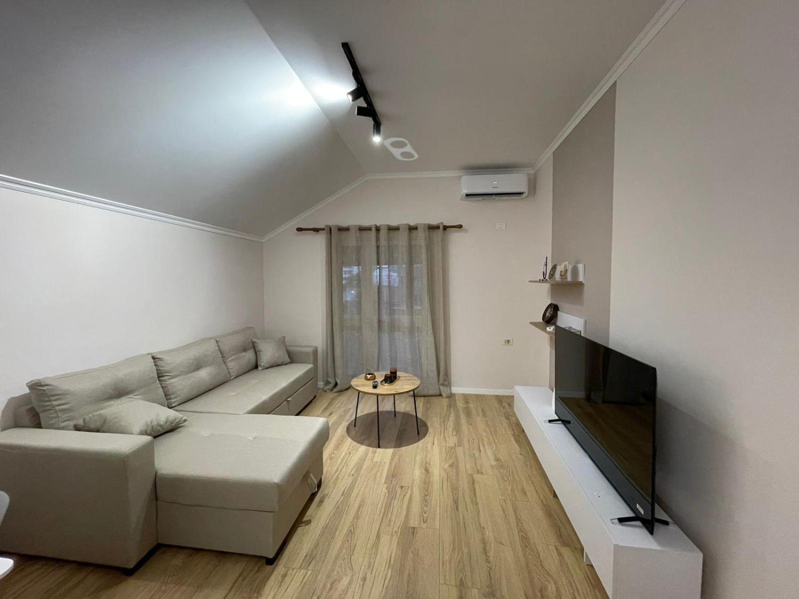 City Center Apartment Tirana Kültér fotó