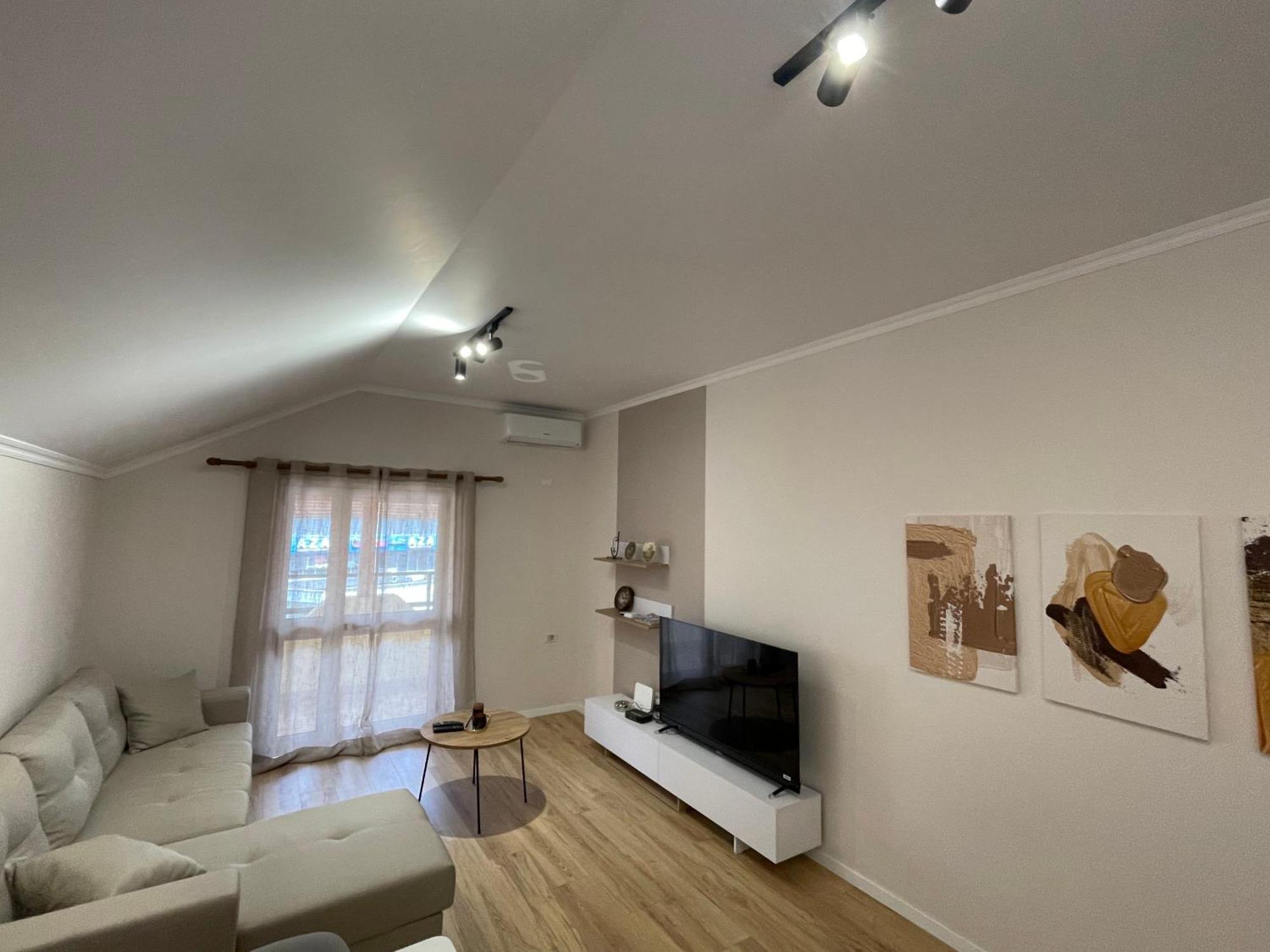 City Center Apartment Tirana Kültér fotó