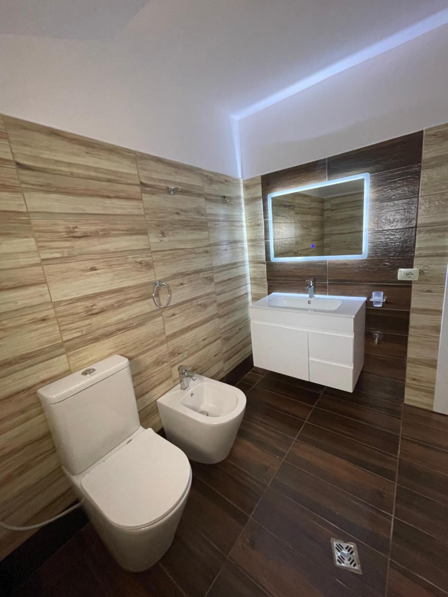 City Center Apartment Tirana Kültér fotó